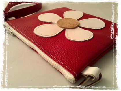 Handmade leather bag with flower power