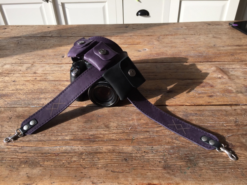 Leather camera strap with logo